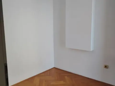 Prodaja, dvosoban stan, 46m², Bulevar Oslobodjenja, Novi Sad Sve Podlokacije - image 4