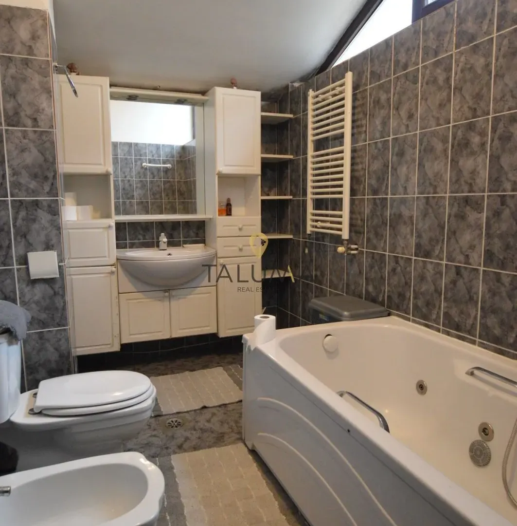 Rent, house, 500m², Donja Gorica, Podgorica