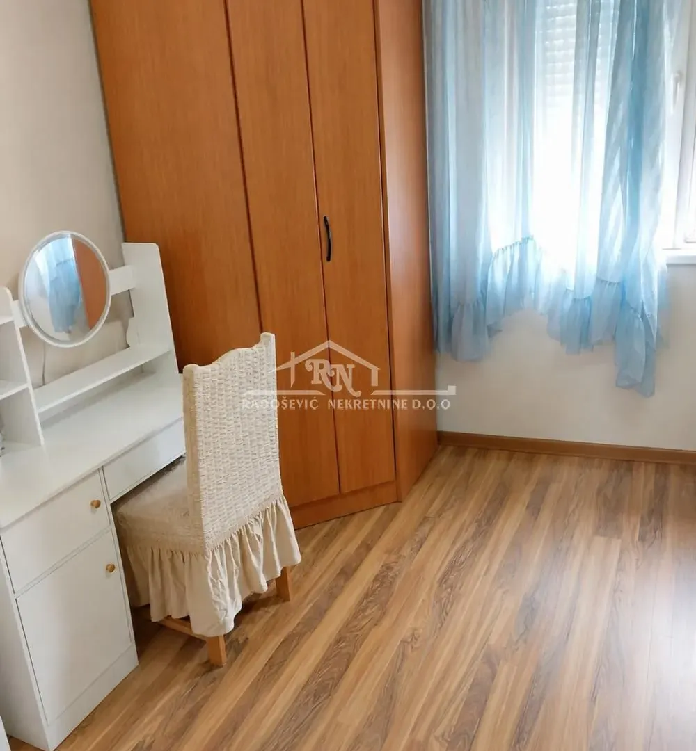 Prodaja, kuća, 332m², Čukarica, Beograd