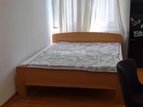 Izdavanje, trosoban stan, 83m², Južni Bulevar, Vračar Sve Podlokacije - image 6