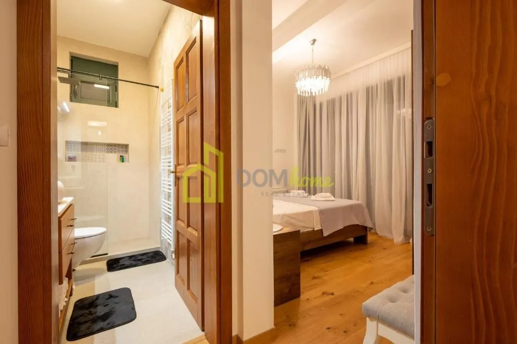 Sale, house, 270m², Bar, Crna Gora