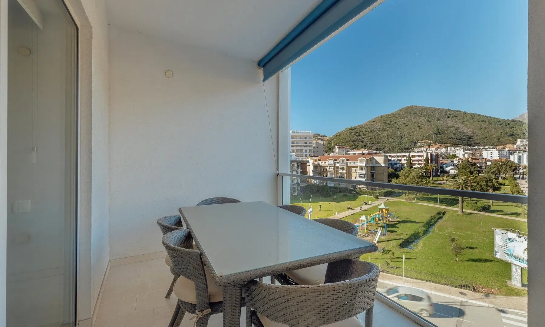 Prodaja, jednosoban stan, 63m², Tre Canne, Budva