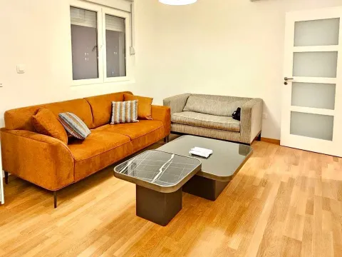 Rent, two bedroom apartment, 66m², Pobrežje, Podgorica - image 5