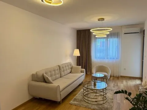 Prodaja, jednosoban stan, 47m², City Kvart, Podgorica