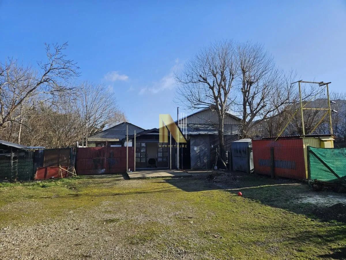 Rent, office space, 200m², Podbara, Novi Sad Sve Podlokacije