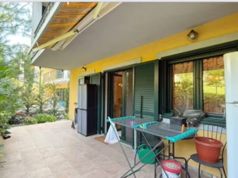 Prodaja, kuća, 174m², Lastva Grbaljska, Kotor