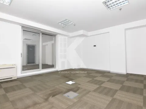 Rent, office space, 445m², Preko Morače, Podgorica - image 6