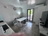 Sale, four bedroom apartment, 79m², Velji Vinogradi, Budva - image 1