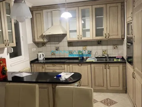 Izdavanje, stan, 105m², Filmski Grad, Beograd - image 4