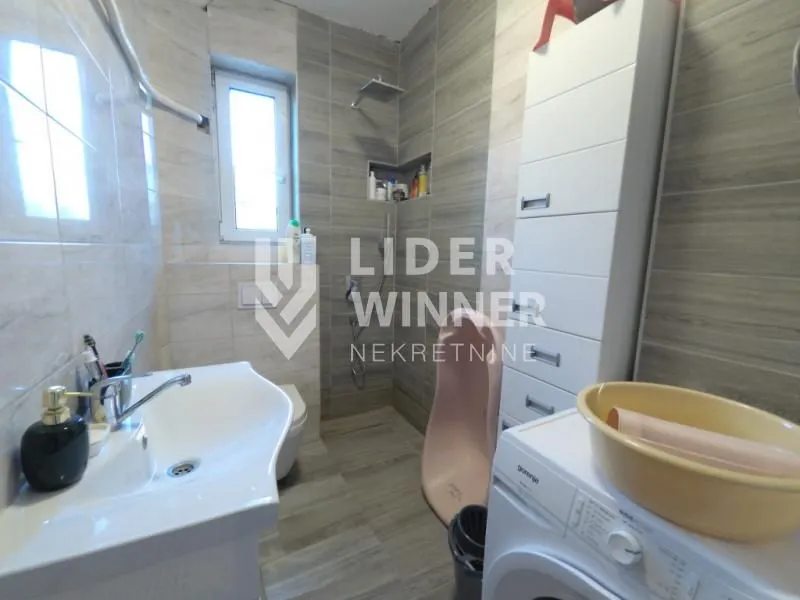 Sale, three bedroom apartment, 55m², Bogoslovija, Palilula Sve Podlokacije