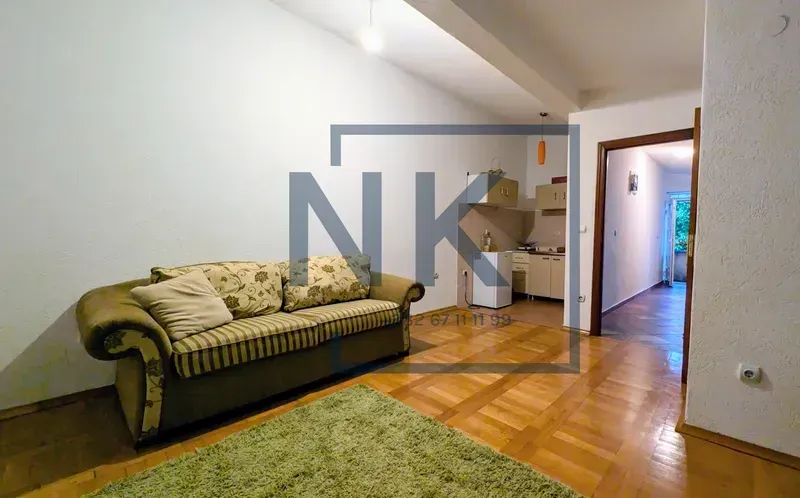 Izdavanje, dvosoban stan, 65m², Murtovina, Podgorica