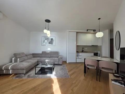 Izdavanje, jednosoban stan, 44m², Bečići, Budva - image 13