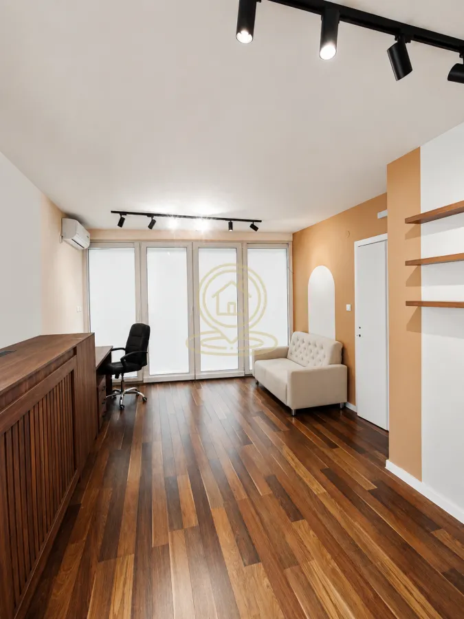 Rent, office space, 60m², Centar, Kragujevac