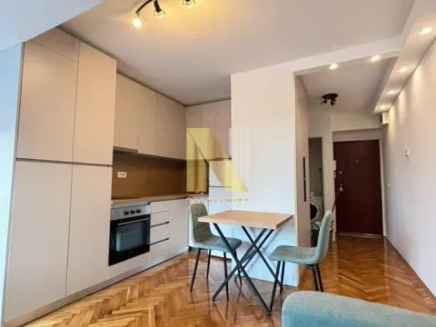 Rent, studio apartment, 25m², Bulevar Oslobodjenja, Novi Sad Sve Podlokacije - image 4