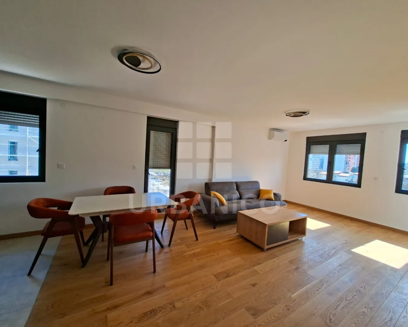 Prodaja, jednosoban stan, 56m², Tološi, Podgorica