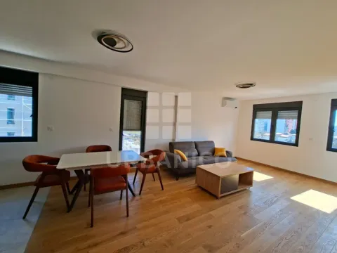 Prodaja, jednosoban stan, 56m², Tološi, Podgorica - image 7