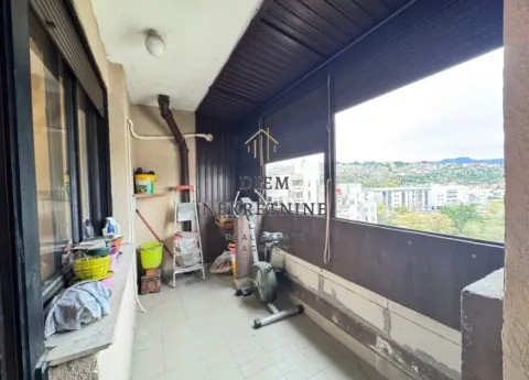 Prodaja, trosoban stan, 96m², Blok 6, Podgorica - image 6