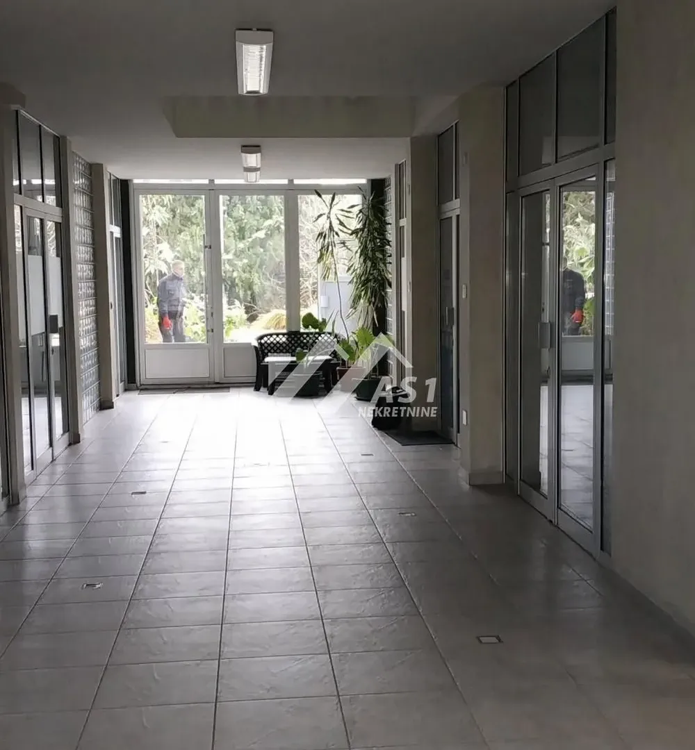 Rent, office space, 40m², Telep, Novi Sad Sve Podlokacije