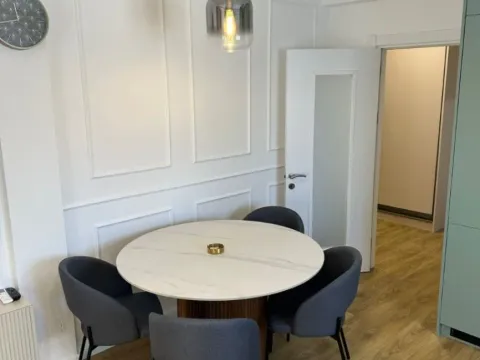 Izdavanje, dvosoban stan, 75m², Gruda, Cetinje - image 4