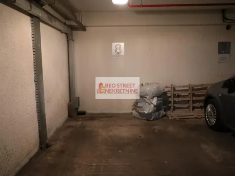 Sale, office space, 195m², Stari Grad, Beograd - image 17