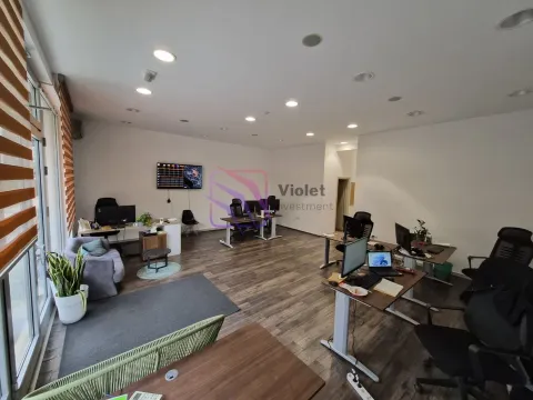 Rent, office space, 102m², City Kvart, Podgorica - image 5