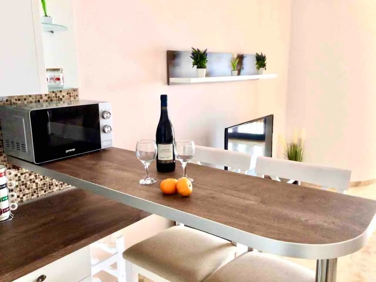 Sale, two bedroom apartment, 75m², Dobra Voda, Budva