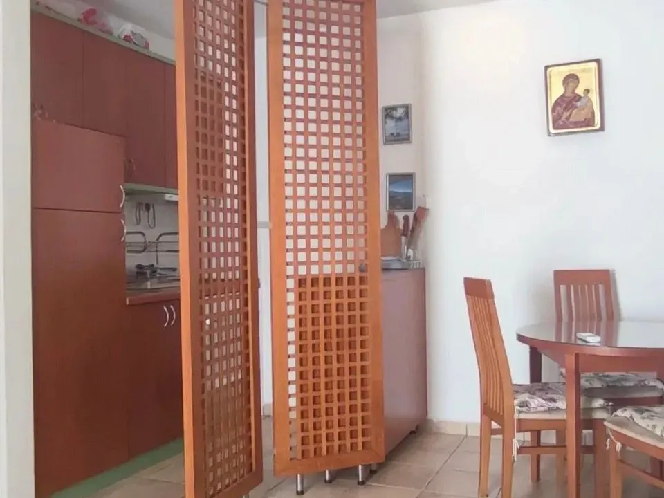 Izdavanje, jednosoban stan, 41m², Petrovac, Budva