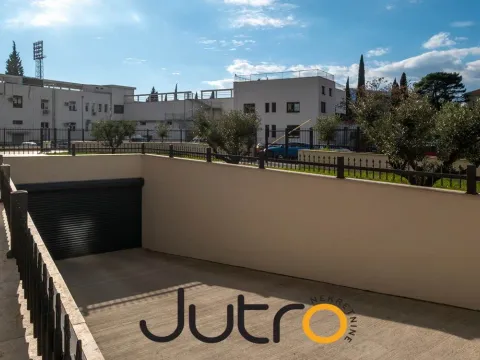 Izdavanje, jednosoban stan, 42m², Podgorica, Crna Gora - image 6