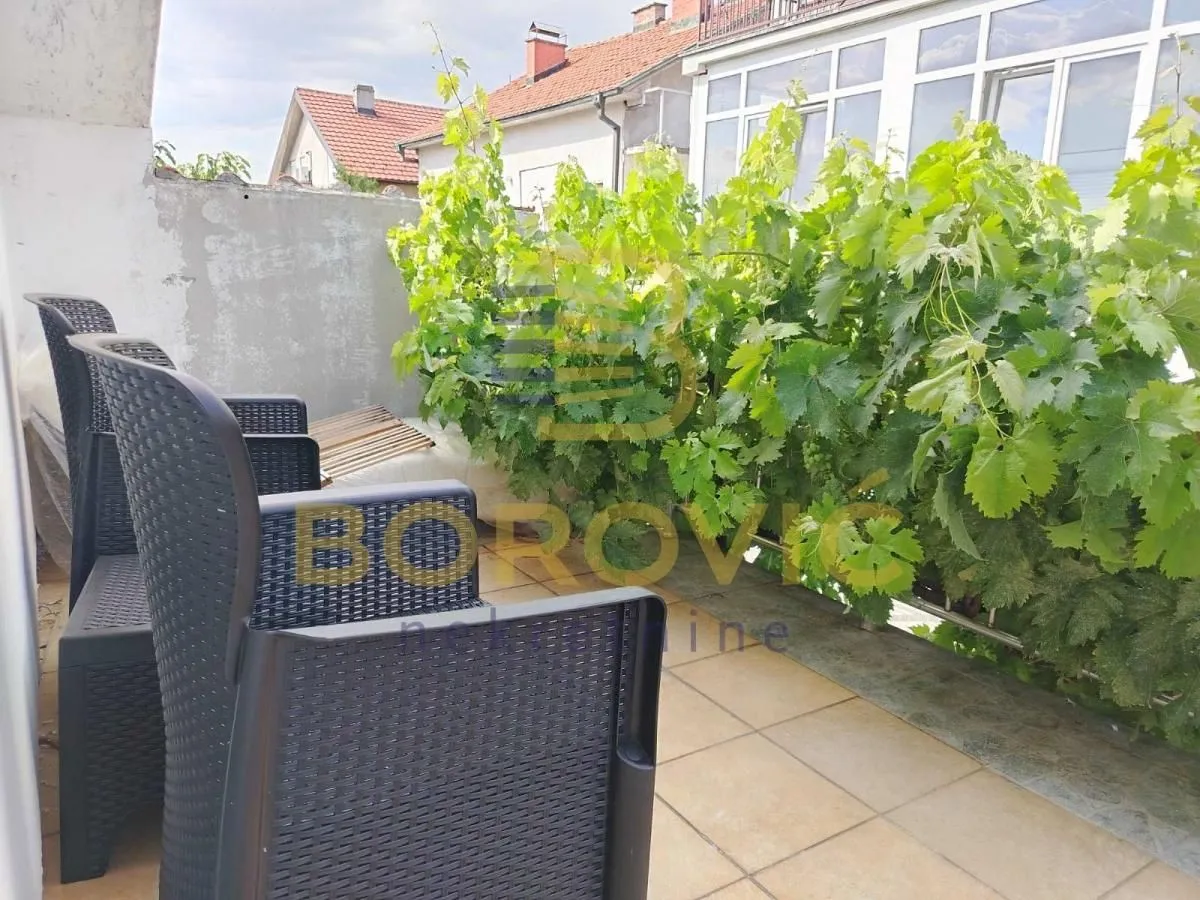 Izdavanje, dvosoban stan, 70m², Mirijevo Sve Podlokacije, Beograd