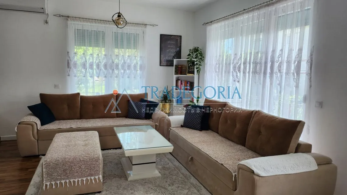 Prodaja, kuća, 194m², Bar, Crna Gora