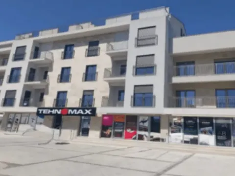 Prodaja, jednosoban stan, 48m², Centar, Tivat - image 1