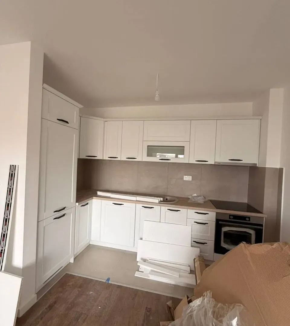 Prodaja, jednosoban stan, 49m², Centar, Bar