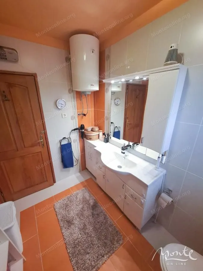 Prodaja, kuća, 116m², Reževići, Budva