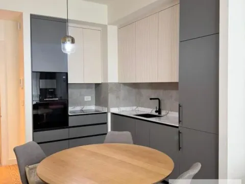 Izdavanje, trosoban stan, 72m², Savski Venac, Beograd - image 3