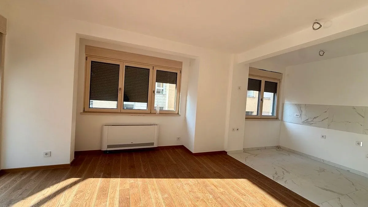 Prodaja, četvorosoban stan, 89m², Vračar Hram, Vračar Sve Podlokacije