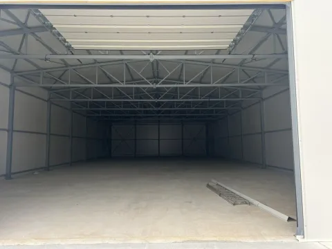 Izdavanje, poslovni prostor, 584m², Kuće Rakića, Podgorica - image 10