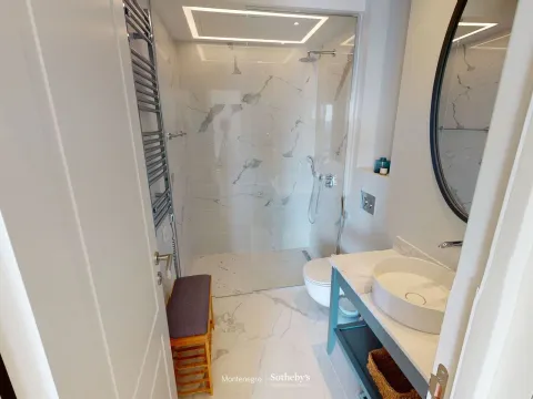 Sale, one bedroom apartment, 74m², Luštica Bay, Tivat - image 19