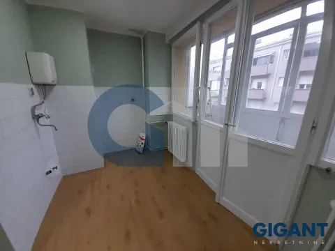 Prodaja, trosoban stan, 71m², Lekino Brdo, Voždovac Sve Podlokacije - image 13