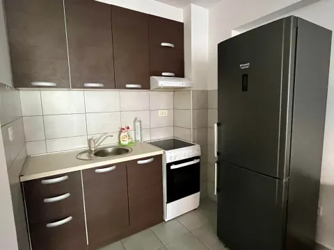 Rent, one bedroom apartment, 60m², Kruševac, Podgorica - image 5