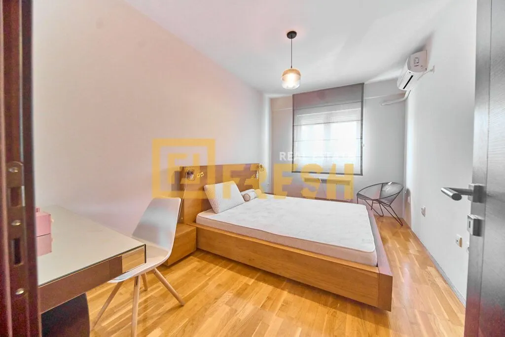 Izdavanje, dvosoban stan, 90m², Ljubović, Podgorica