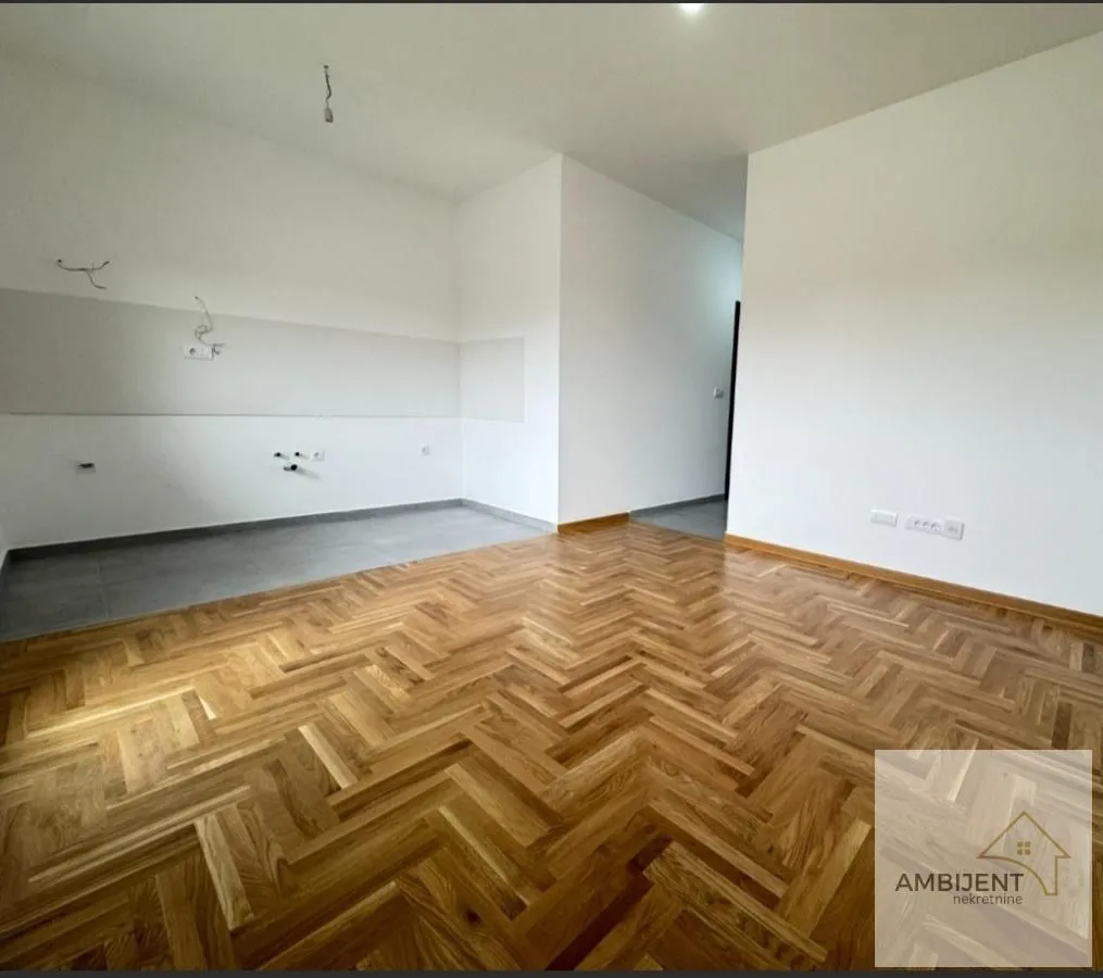 Sale, two bedroom apartment, 39m², Surčin, Beograd