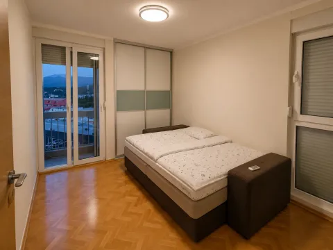 Rent, two bedroom apartment, 82m², Preko Morače, Podgorica - image 7