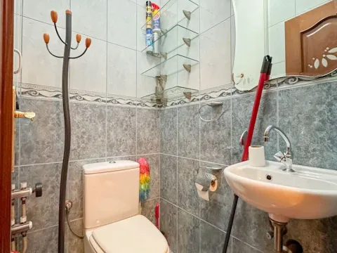 Rent, three bedroom apartment, 100m², Gorica C, Podgorica - image 10