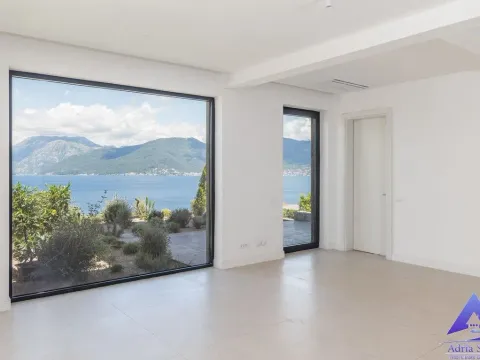 Sale, house, 328m², Krašići, Tivat - image 7