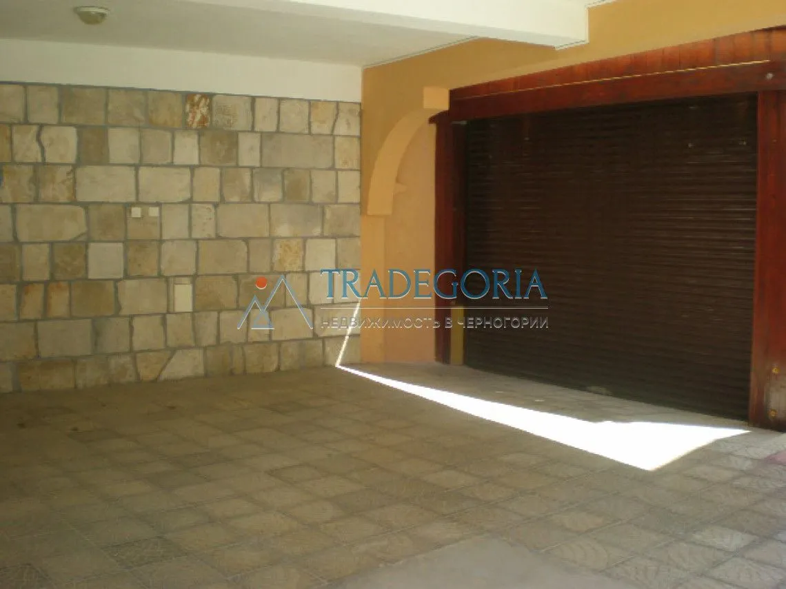Prodaja, stan, 470m², Petrovac, Budva