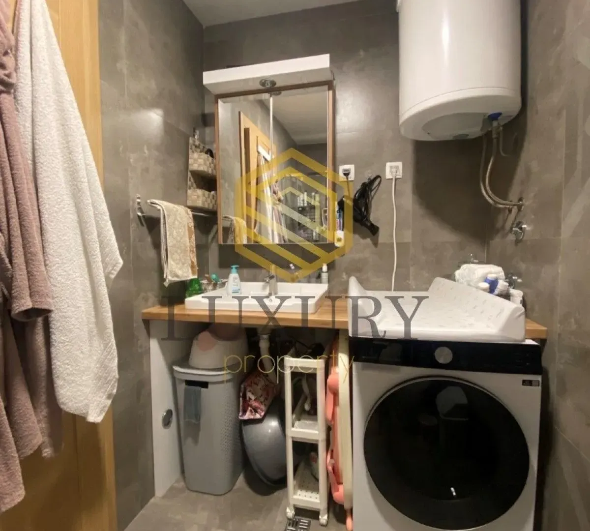 Rent, one bedroom apartment, 45m², Pobrežje, Podgorica