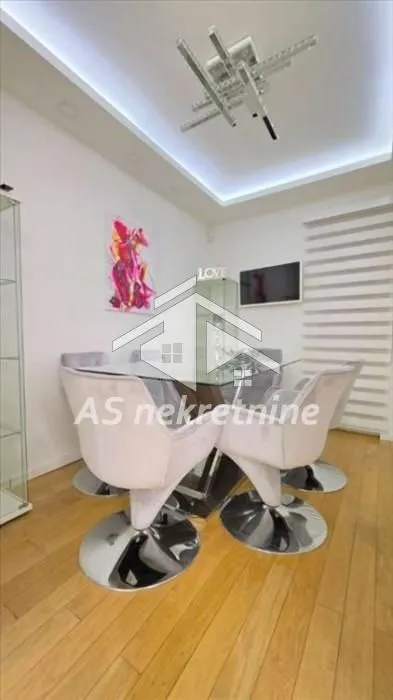 Rent, apartment, 130m², Bogoslovija, Palilula Sve Podlokacije