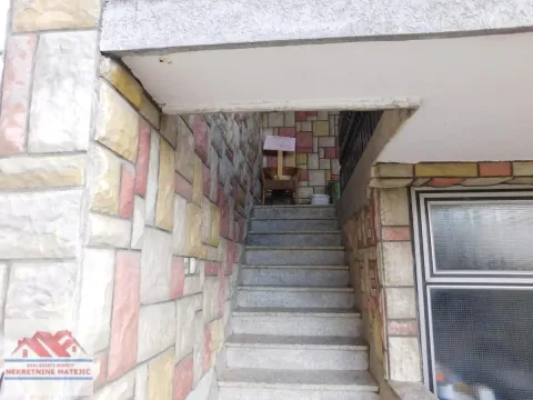 Prodaja, kuća, 250m², Grošnica, Kragujevac - image 15