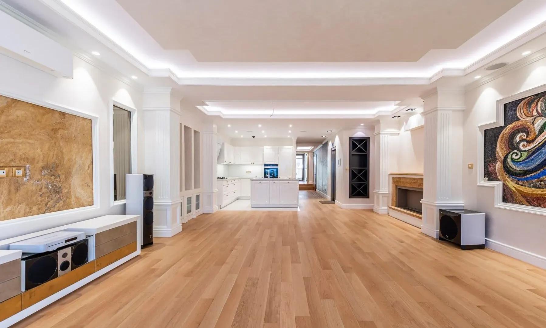 Sale, one bedroom apartment, 115m², Centar, Budva