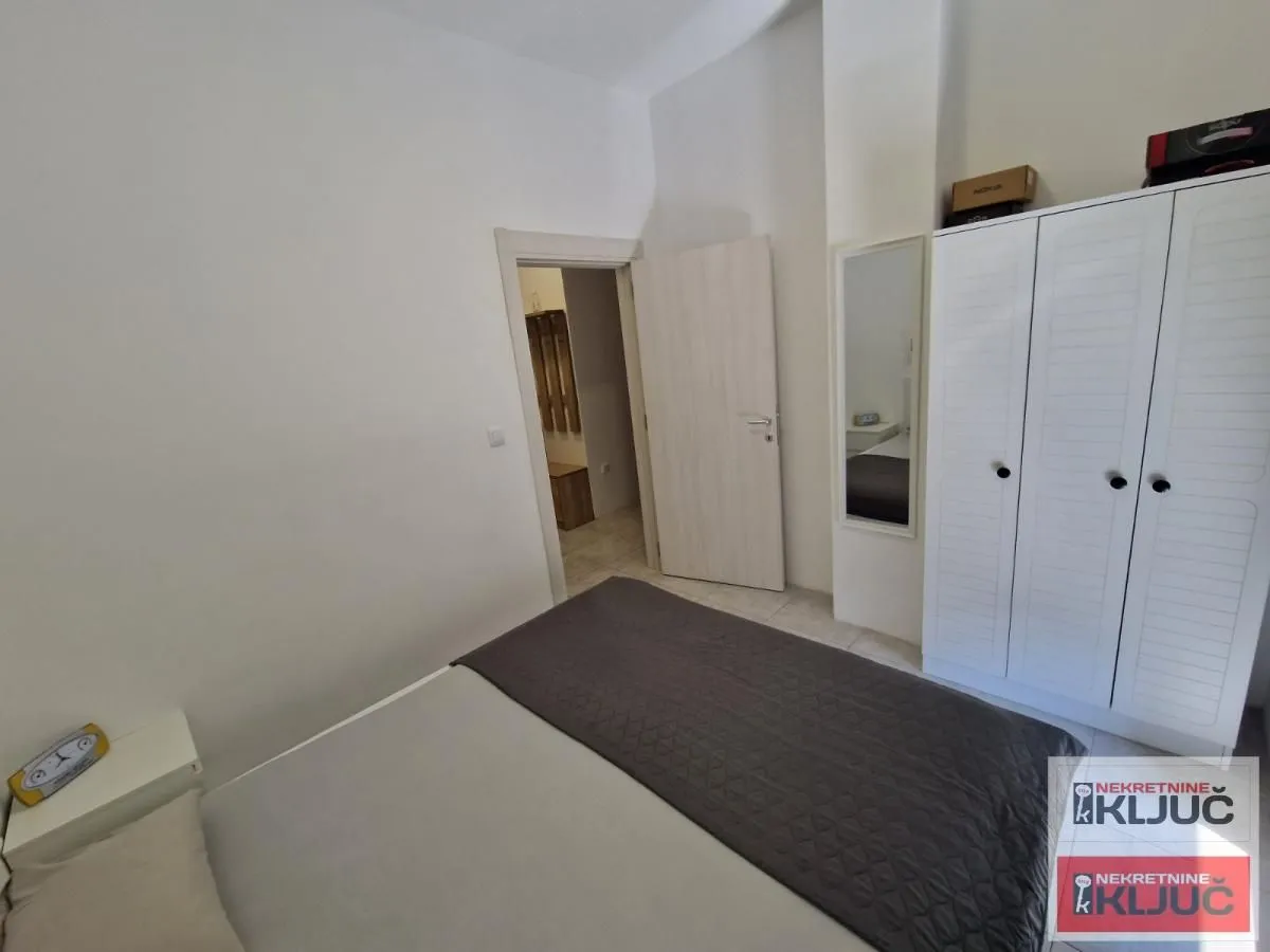 Prodaja, dvosoban stan, 41m², Salajka, Novi Sad Sve Podlokacije
